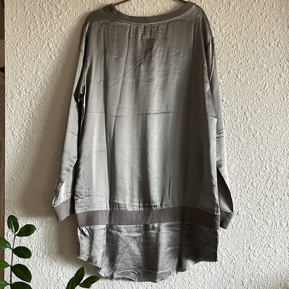 Silver Grey Glam Slouch Top / Dress - Picture 3 of 4